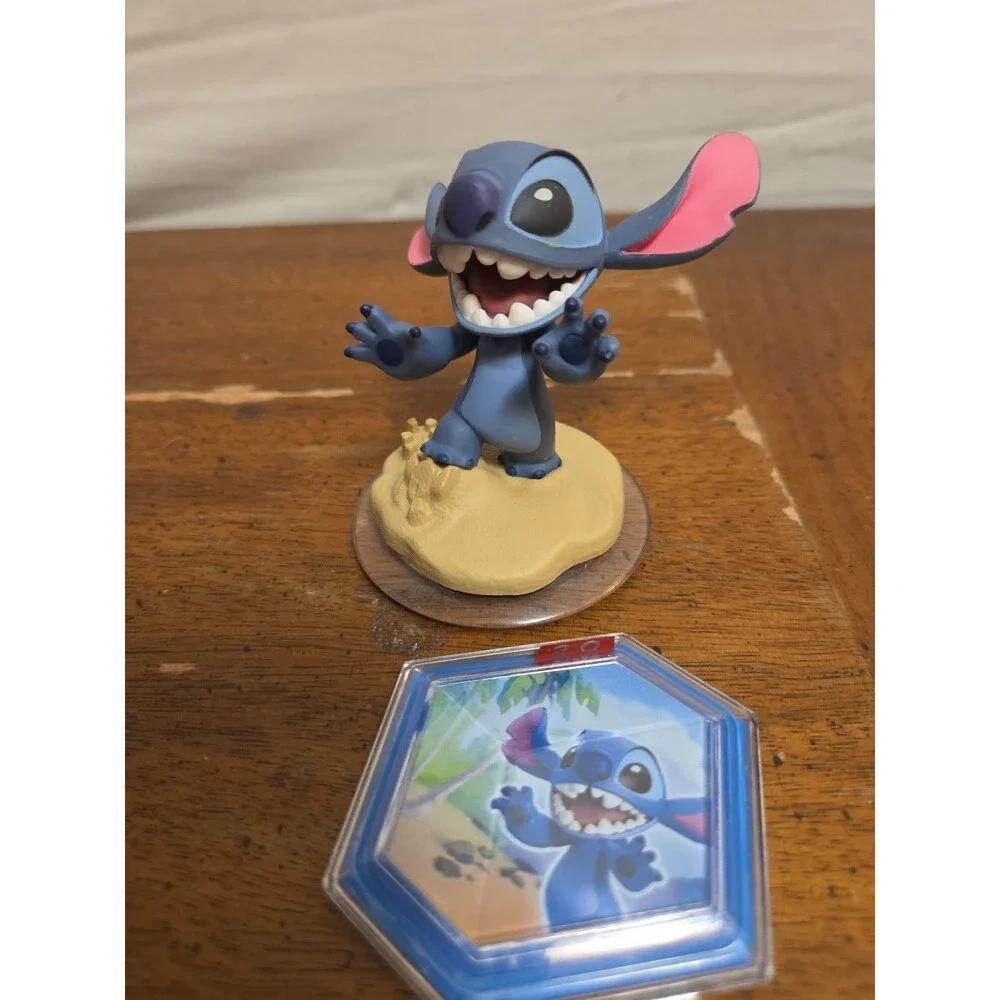 Disney Infinity 2.0 Originals Stitch Tropical Rescue Disc & Figure Character